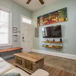 Parrot Palace