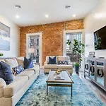 The Pontchartrain Apartment *