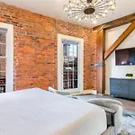 The Pontchartrain Apartment