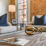 Apartment The Pontchartrain *