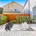 Apartment Hosteeva Modern Near Magazine St & Close To Fq New Orleans
