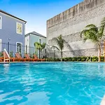 Hosteeva Modern Near Magazine St & Close To Fq Apartment New Orleans