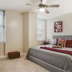 Nola Stays Condominiums
