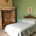 Historic Viavant Cottage - Jazz Fest/Fairgrounds