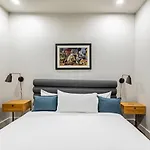 Mint House - Riverside 3* New Orleans
