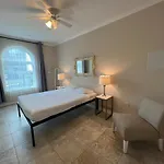 Tise Plaza Apartment