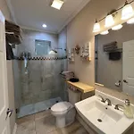 Apartment Tise Plaza New Orleans