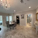 Tise Plaza Apartment New Orleans