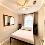 Tise Plaza Apartment New Orleans