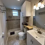 Tise Plaza Apartment