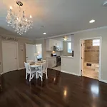 Tise Plaza Apartment