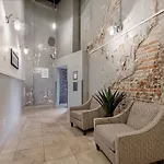 Apartment Modern Walking Distance To Must-see Attractions Of Nola New Orleans