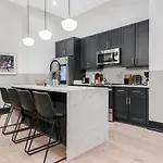 Apartment Roami At Brassline