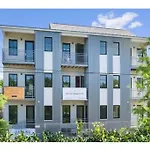 Modern Bywater Condo- Off Street Parking !