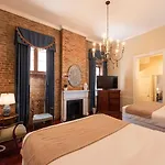 St. Pierre French Quarter Hotel