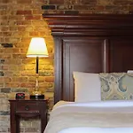 Hotel St. Pierre French Quarter 3*