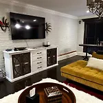 Location, Walk Anywhere Aparthotel 4*