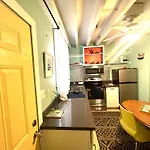 French Quarter 4*