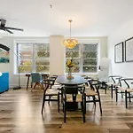 Downtown Delight 4Br 2Bath Luxury Condo