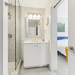 Apartment Modern Walking Distance To Must-see Attractions Of Nola New Orleans