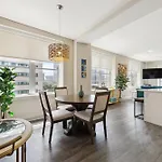 Modern Walking Distance To Must-see Attractions Of Nola * New Orleans
