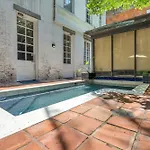 Hotel De L\'Eau Vive