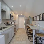 Charming Conti Nest With Large Courtyard Holiday home