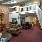 Quarter House Suites