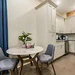 The Beignet Apartment *