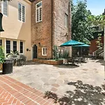French Market Inn