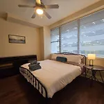 Amazing Condos Beautiful View 2 Blocks To French Quarter, Small Rooftop Pool, Gym, Seanger Theater, Super Dome, And Bourbon St