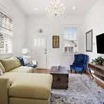 Lux Concierge Serviced Home Near French Quarter