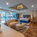 Hotel New Orleans-downtown Superdome By Ihg 4*