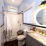 Holiday home Claiborne Historic Mansion - 5 Bed-3bath