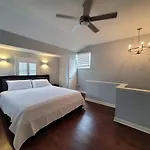 Lakeview Gem 3 Bedroom With Pool