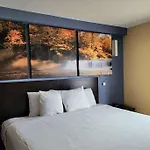 Hotel Days By Wyndham Pontchartrain 3*