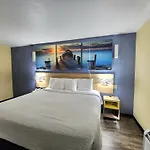 Days By Wyndham Pontchartrain Hotel 3*