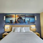 Days By Wyndham Pontchartrain Hotel 3*
