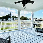 Renovated Charming 2Br Close To French Quarter