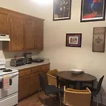 Near Bustling Magazine St With Bikes