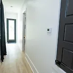 Shimmering New Nola Tvs In Bedrooms & Parking Holiday home New Orleans