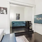 Roami At St. Helene Apartment *
