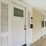 Work & Play: Colorful Home In Heart Of Nola!