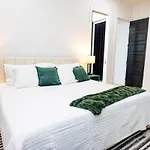 Holiday home Shimmering New Nola Tvs In Bedrooms & Parking New Orleans