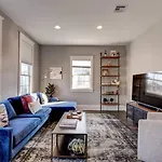 Uptown 3Br W Fenced Yard Near Magazine