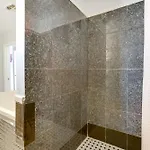 2 Mi To Audubon Park: Glam Nola Gem Holiday home *