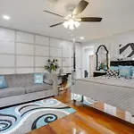 Holiday home 2 Mi To Audubon Park: Glam Nola Gem