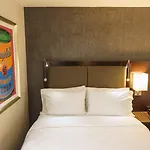 New Orleans-downtown Superdome By Ihg 4*