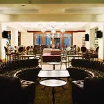 Hotel Embassy By Hilton Convention Center New Orleans