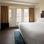 Embassy By Hilton Convention Center Hotel New Orleans